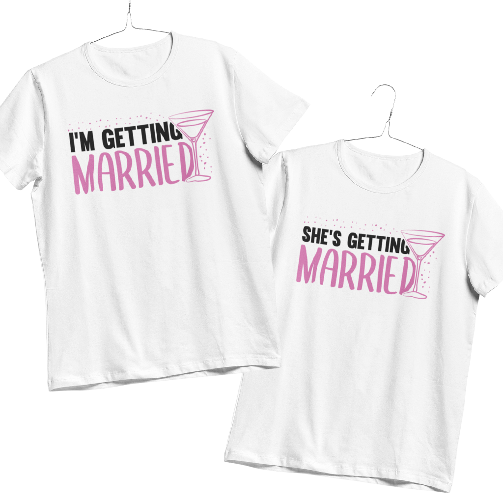 26.1 GETTING MARRIED Bekleidung, T-shirt, Hemd, Leute, Person